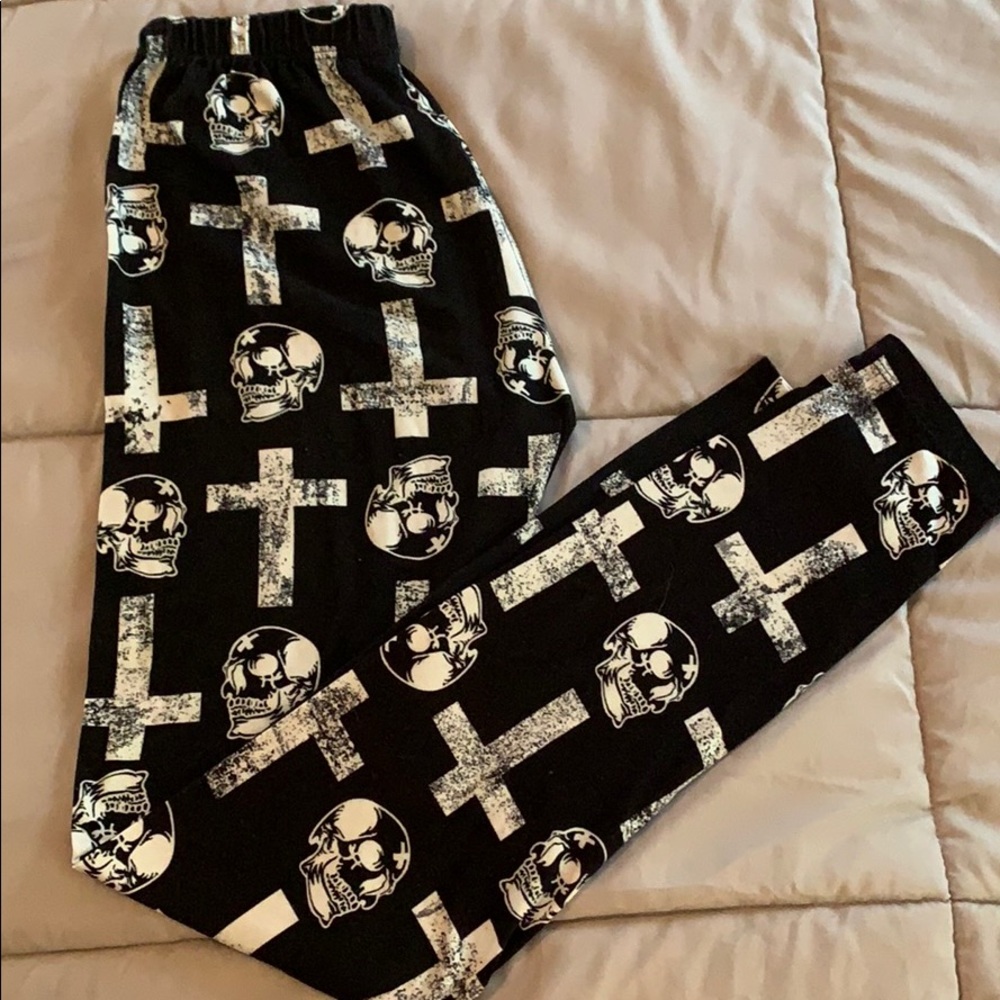 Skull Cross Leggings